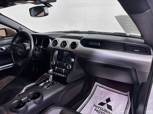 Used 2019 Ford Mustang GT Premium RWD image 28