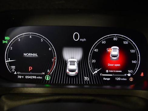 Certified 2022 Acura MDX w/ Technology Package AWD/4WD image 18