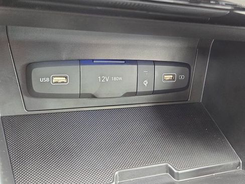 Certified 2024 Hyundai Tucson Limited AWD/4WD image 15