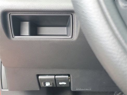 New 2025 Nissan Versa SV w/ Trunk Package image 10