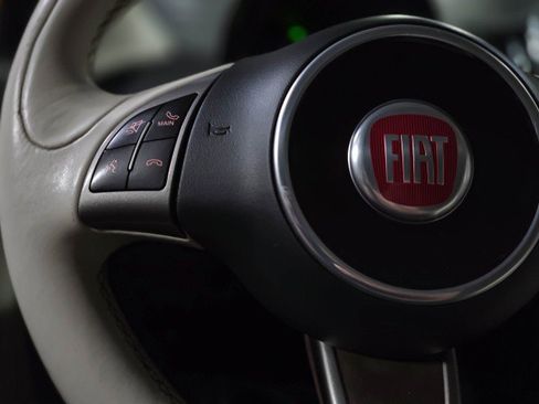 Used 2017 FIAT 500 Pop FWD image 16