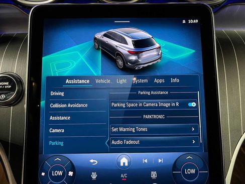 Certified 2026 Mercedes-Benz GLC 300 4MATIC image 39