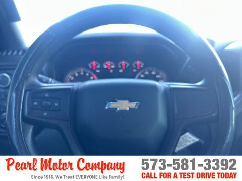 Used 2019 Chevrolet Silverado 1500 Custom w/ Custom Max Trailering Package AWD/4WD image 13