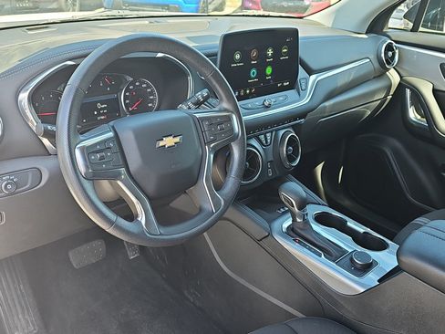 Used 2024 Chevrolet Blazer LT w/ Convenience Package FWD image 16