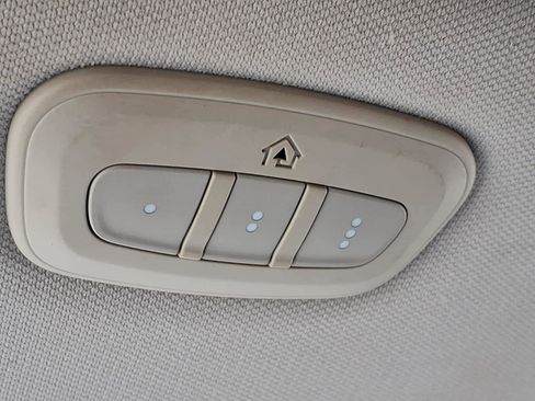 Used 2014 Jeep Cherokee Limited w/ Technology Group FWD image 29