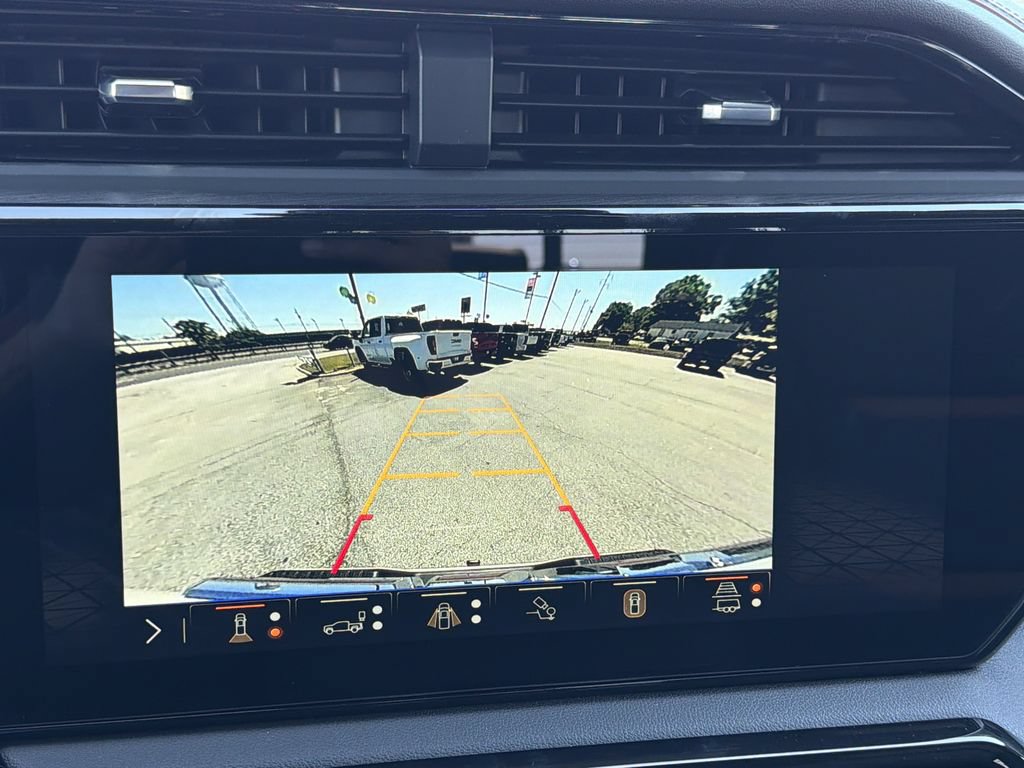 New 2026 GMC Sierra 1500 AT4 w/ Technology Package AWD/4WD image 5