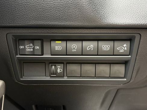 New 2026 Toyota Tundra SR5 AWD/4WD image 21