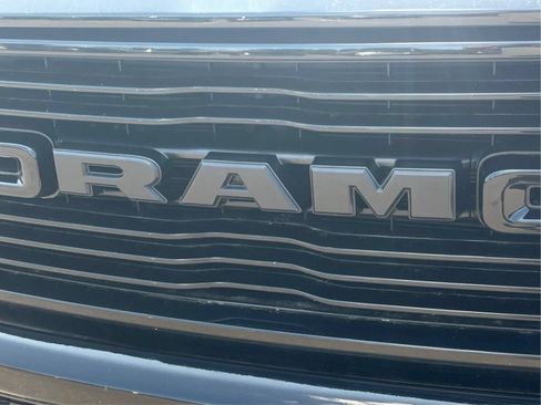 Used 2020 RAM 1500 Sport w/ Level 2 Equipment Group AWD/4WD image 34
