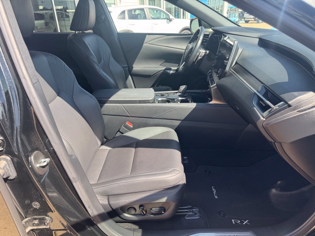Used 2024 Lexus RX 350 Premium w/ Cold Area Package FWD image 33