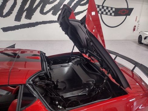 Used 2021 Chevrolet Corvette Stingray Preferred Conv w/ Z51 Performance Package RWD image 24