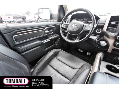 Used 2021 RAM 1500 Laramie AWD/4WD image 9