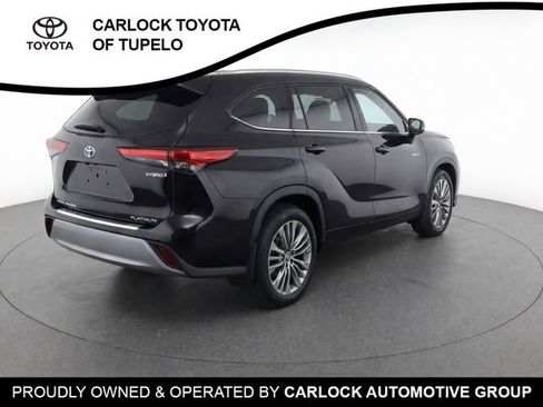 Used 2021 Toyota Highlander Platinum AWD/4WD image 6