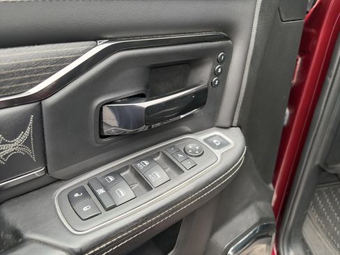 Used 2022 RAM 2500 Limited AWD/4WD image 19