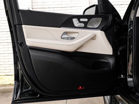 Used 2021 Mercedes-Benz GLE 350 4MATIC w/ 3rd Row Seat Package image 40