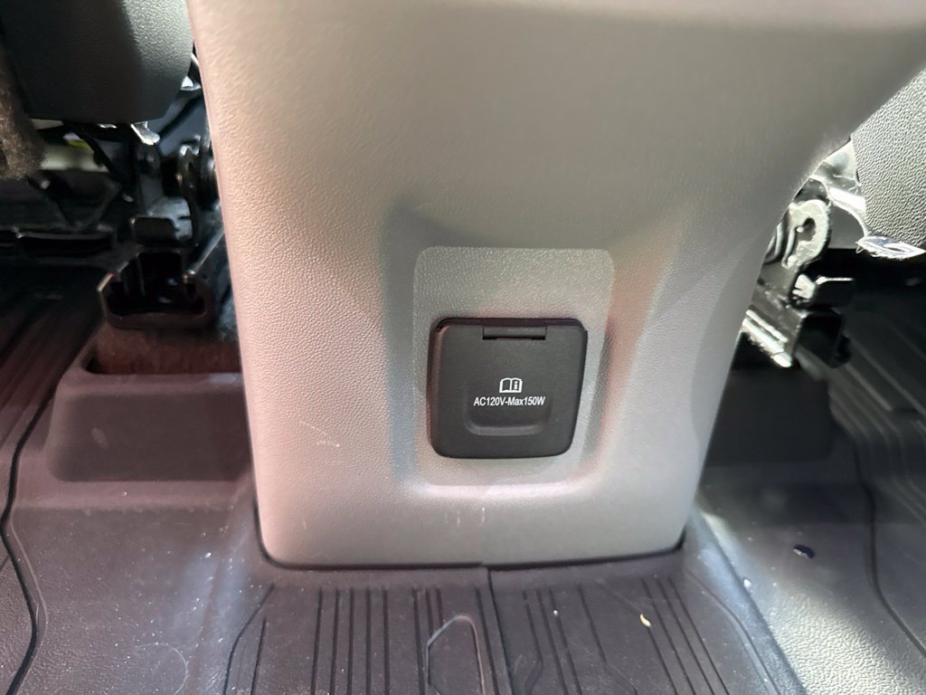 Certified 2024 GMC Terrain SLT w/ LPO, Floor Liner Package AWD/4WD image 14