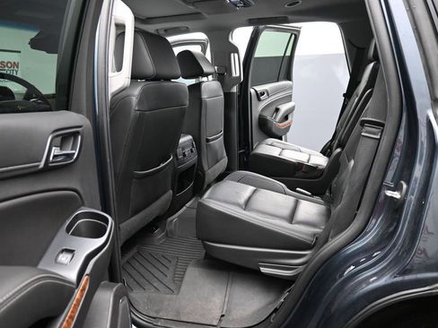Used 2019 Chevrolet Tahoe Premier AWD/4WD image 16
