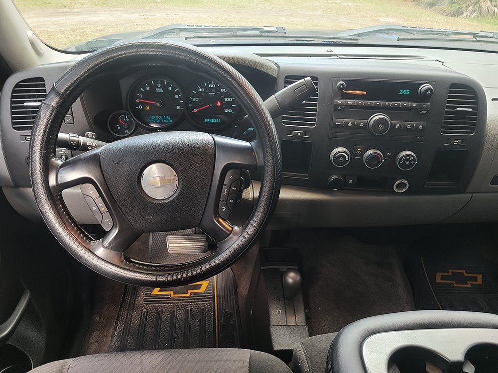 Used 2011 Chevrolet Silverado 1500 LS AWD/4WD image 21