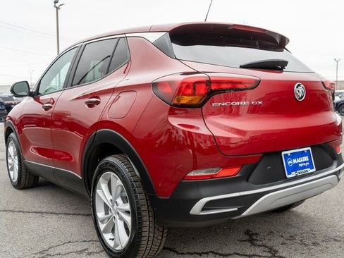 Used 2020 Buick Encore GX Preferred w/ Cold Weather Comfort Package image 8