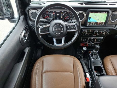 Used 2020 Jeep Wrangler Unlimited Rubicon w/ Advanced Safety Group AWD/4WD image 12