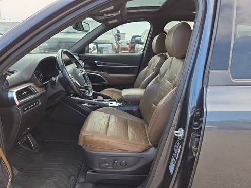 Used 2022 Kia Telluride SX w/ SX Prestige Package AWD/4WD image 25