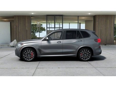 New 2026 BMW X5 xDrive40i w/ M Sport Package image 4