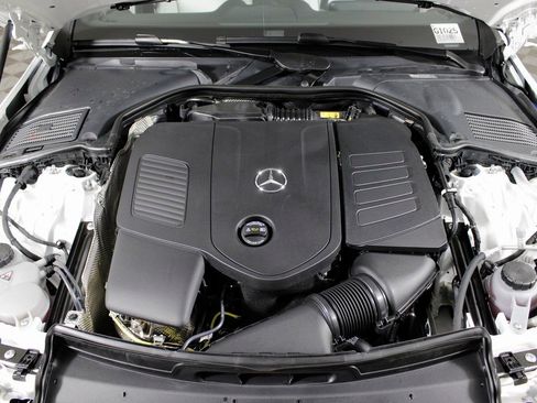 Used 2026 Mercedes-Benz C 300 4MATIC Sedan image 32