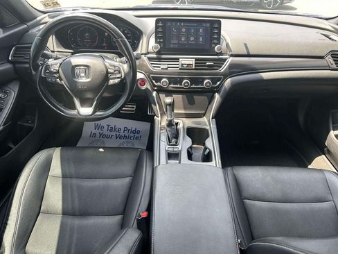 Used 2018 Honda Accord Sport image 12
