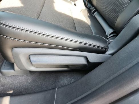 New 2026 Ford Escape SE image 23