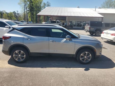 Used 2024 Chevrolet Blazer LT w/ Convenience Package image 6