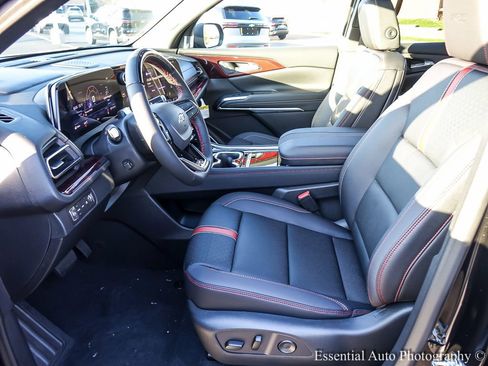 New 2026 Chevrolet Traverse RS image 9