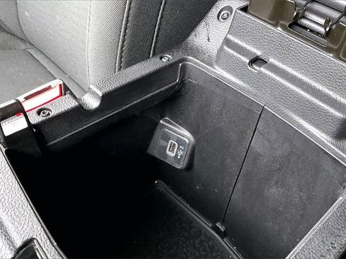 Used 2021 Jeep Wrangler Unlimited Sport image 24