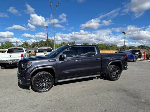 Used 2022 GMC Sierra 1500 Denali Ultimate AWD/4WD image 5