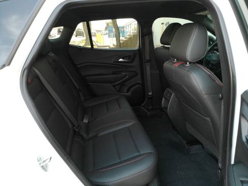 Used 2024 Chevrolet Trax RS image 22