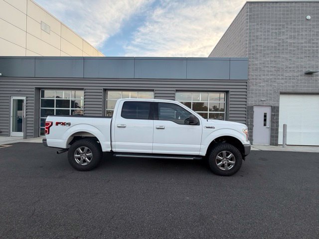 Used 2018 Ford F150 XLT w/ Equipment Group 301A Mid AWD/4WD image 3