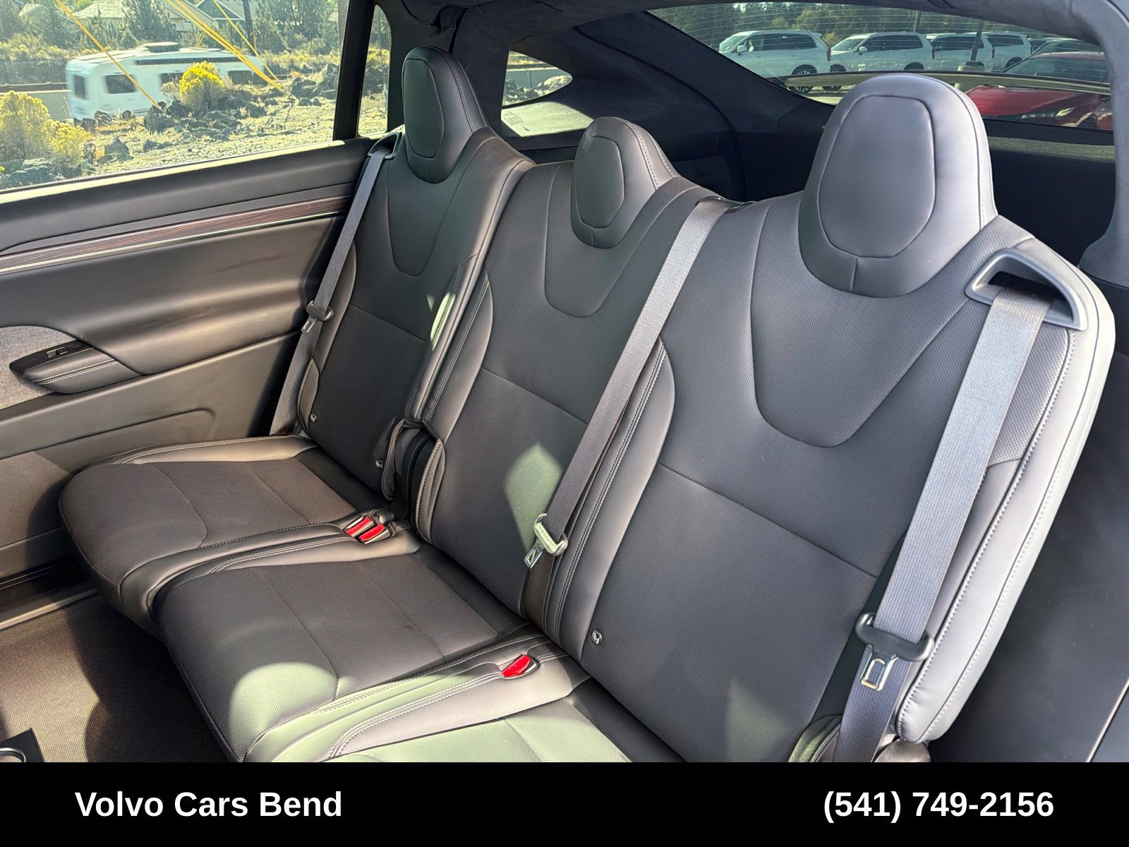 Used 2025 Tesla Model X AWD/4WD image 22