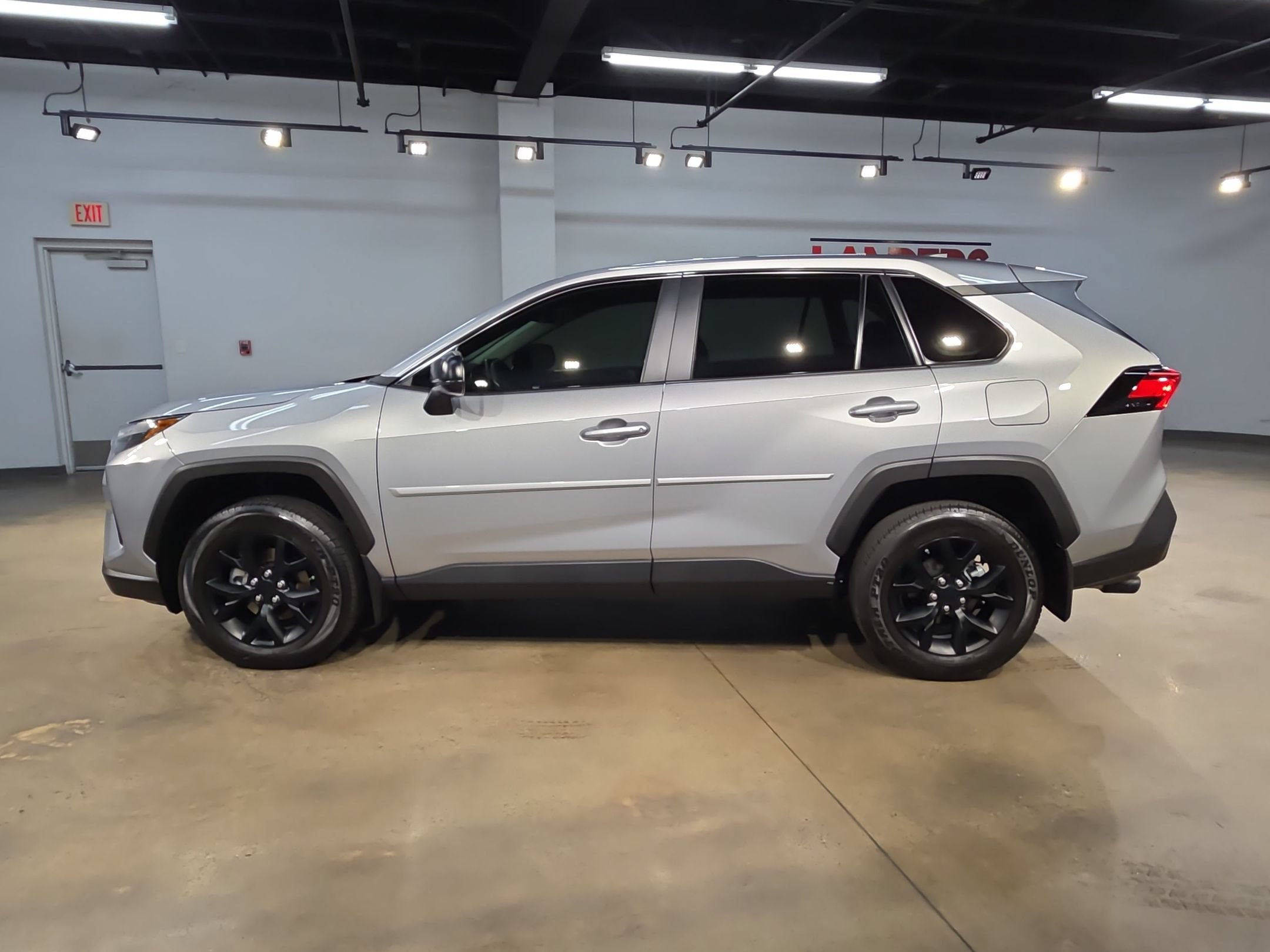 Certified 2025 Toyota RAV4 LE FWD image 4