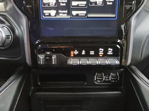 Certified 2020 RAM 1500 Limited image 21