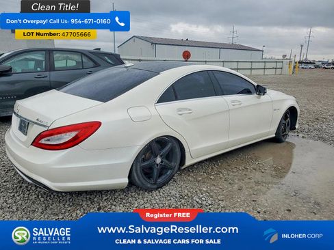 Used 2012 Mercedes-Benz CLS 550 4MATIC w/ Premium I Pkg image 4