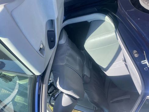 Used 2012 Toyota Prius Two image 6