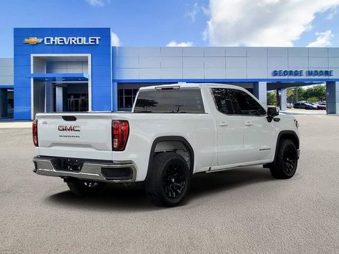 Used 2023 GMC Sierra 1500 SLE image 4