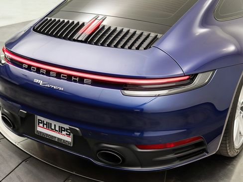 Used 2021 Porsche 911 Carrera RWD image 12