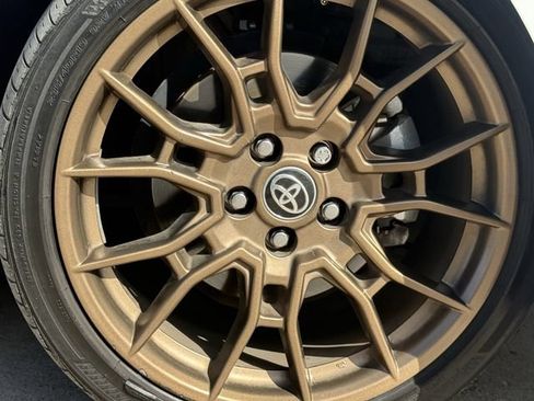 Used 2023 Toyota Camry SE w/ Protection Package (Q2) (TMS) FWD image 9