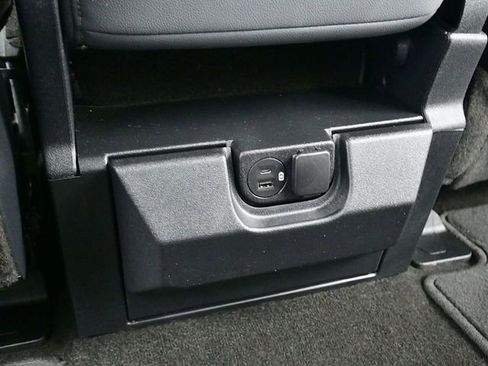 Used 2021 Ford F150 Lariat w/ Equipment Group 501A Mid image 14