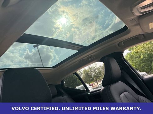 Certified 2023 Volvo XC40 B5 Ultimate w/ Protection Package Premier AWD/4WD image 15