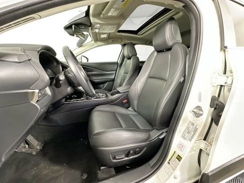 Used 2025 MAZDA CX-30 AWD 2.5 S w/ Preferred Package image 4