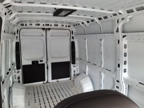 Used 2025 RAM ProMaster 2500 w/ Convenience Group FWD image 22