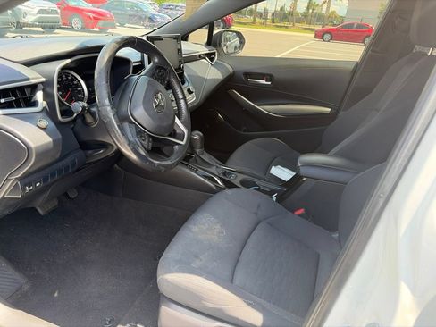 Used 2021 Toyota Corolla SE FWD image 6