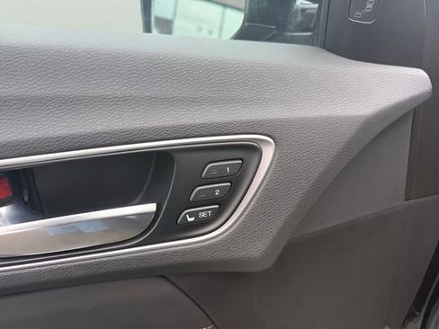 Used 2020 Acura TLX w/ Technology Package image 11