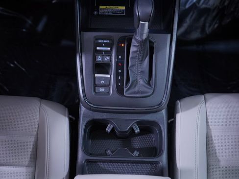 Used 2024 Honda CR-V EX-L image 14