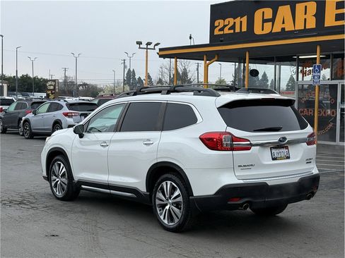 Used 2019 Subaru Ascent Touring w/ Popular Package #3 image 4